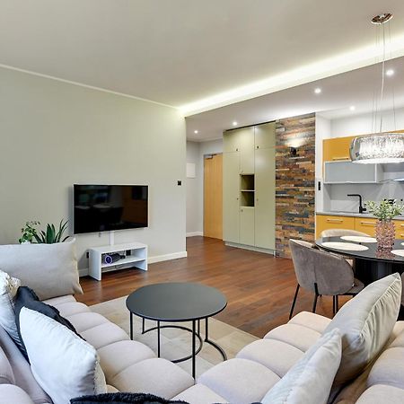 Nadmorski Park Comfort Apartments กดัญสก์ ภายนอก รูปภาพ